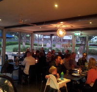 Oscars Hangout - Accommodation Newcastle