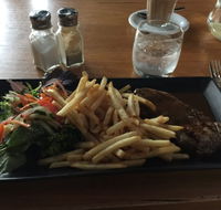 Lou Lou Bar  Restaurant - Accommodation Newcastle