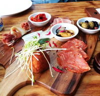 Cattinalla's Caffe  Wine Bar - Accommodation Newcastle