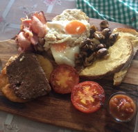 A Gaggle of Geese - Accommodation Newcastle