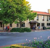 McCartin's Hotel Bistro - Accommodation Newcastle