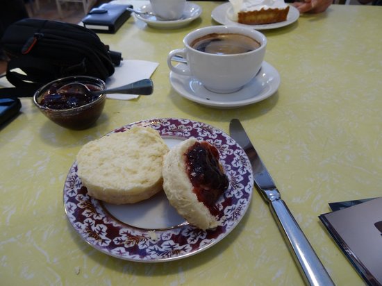 Antwerp VIC Accommodation Newcastle