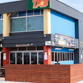 Miami Tavern - Accommodation Newcastle 4