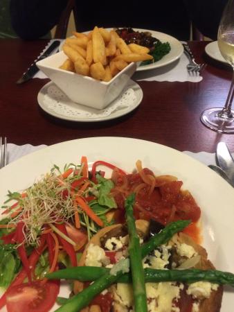 Manor At Cotswold Gardens - Accommodation Newcastle 0
