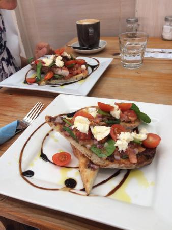 1851 Espresso - Accommodation Newcastle 0