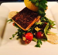 Lakeside Bar  Restaurant - Accommodation Newcastle