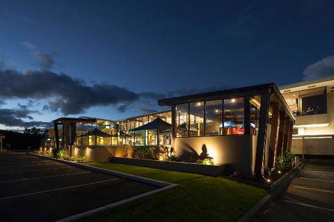 Breakers Country Club - Accommodation Newcastle 0