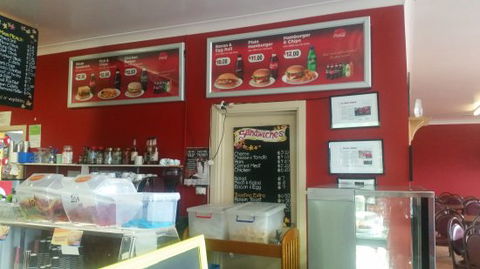 Hi-way Diner - Accommodation Newcastle 0
