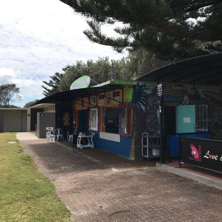 Lakes Beach Cafe - Accommodation Newcastle 0