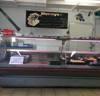 Berny's at Batehaven - Accommodation Newcastle