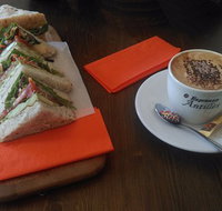 Michaels Cafe - Accommodation Newcastle