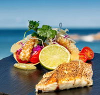 Surf Club Restaurant  Bar - Accommodation Newcastle