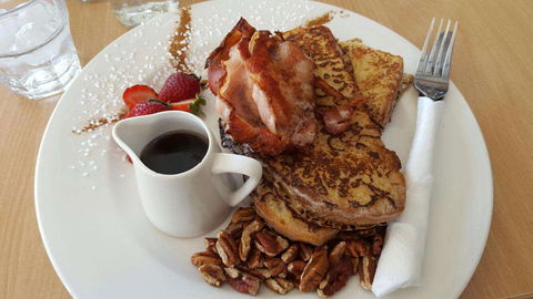 Cafe Grove Wine Bar - Accommodation Newcastle 0