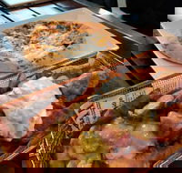 Sir John's Bar - Accommodation Newcastle