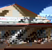 Mundaring Artisan Bakery Cafe - Accommodation Newcastle