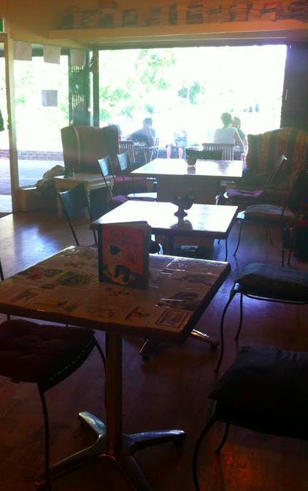 Anna's Shop Around The Corner - Accommodation Newcastle 0