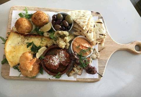 Montano's Patisserie Cafe - Accommodation Newcastle 0