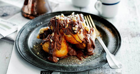 Rashays - Accommodation Newcastle 0