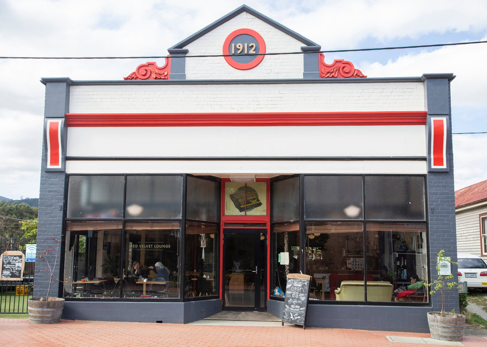 Eggs And Bacon Bay TAS Accommodation Newcastle