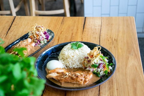 Warragul Thai - Accommodation Newcastle 0