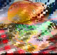 Salty Bodega Bar - Accommodation Newcastle