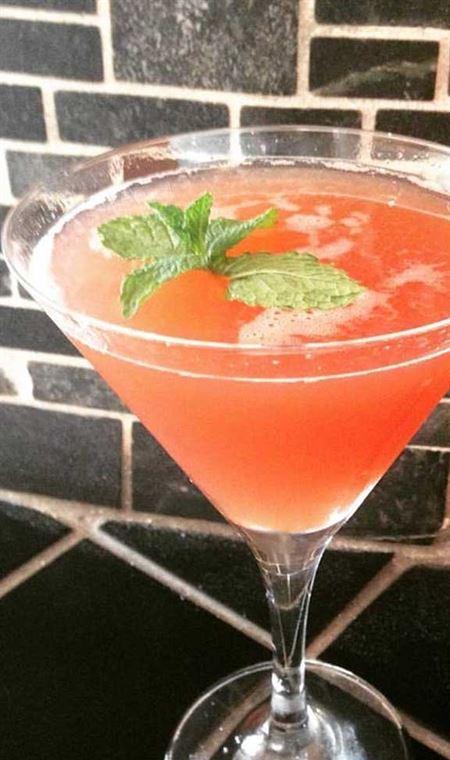 Sai Thong Thai - Accommodation Newcastle 4