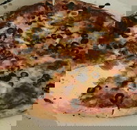 Broadway Pizza - Accommodation Newcastle