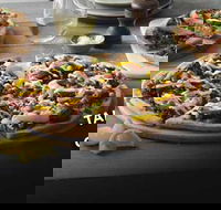 Crust Gourmet Pizza Bar - Accommodation Newcastle