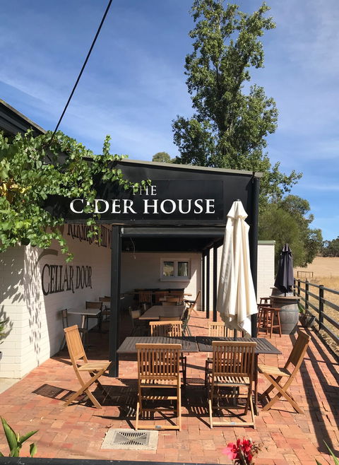 Kersbrook Hill Wines & Cider - Accommodation Newcastle 1