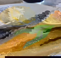 Jamaica Blue - Murdoch - Accommodation Newcastle