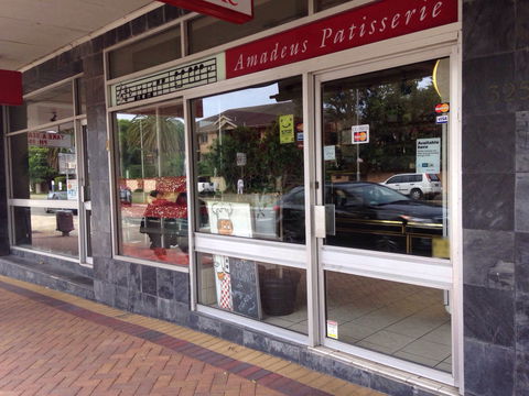 Amadeus Cafe Patisserie - Accommodation Newcastle 0