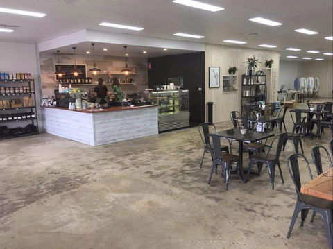 S & AJ - Accommodation Newcastle 2