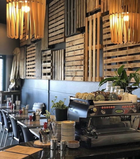 The Crossing Cafe - Accommodation Newcastle 0