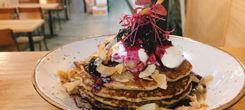 Bread & Stone - Accommodation Newcastle 1