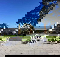 Three Gums Bistro - Accommodation Newcastle