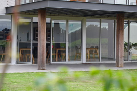 Ubertas Wines - Accommodation Newcastle 2