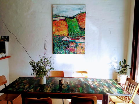 Amandhi's - Accommodation Newcastle 1