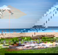 Picnic by the Sea - Accommodation Newcastle
