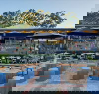 Hampden Deli Dining and School - Accommodation Newcastle