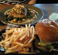 Erskineville Hotel - Accommodation Newcastle