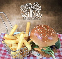 Willow Lounge Grill  Cafe - Accommodation Newcastle