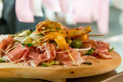 Abruzzo Club - 377 On Lygon - Accommodation Newcastle 0