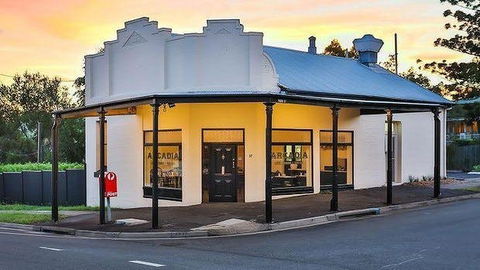 Arcadia Restaurant - Accommodation Newcastle 0