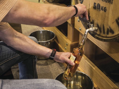 Hellyers Road Distillery - Accommodation Newcastle 0