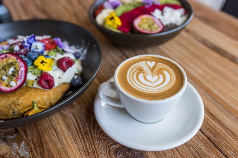 Hungry Monkey - Accommodation Newcastle 2
