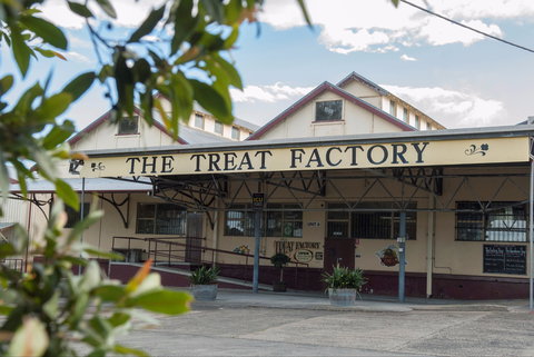 The Treat Factory - Accommodation Newcastle 0
