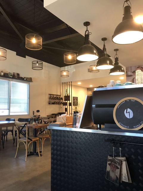 Electric Bean - Accommodation Newcastle 0