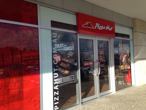 Pizza Hut - Accommodation Newcastle 0
