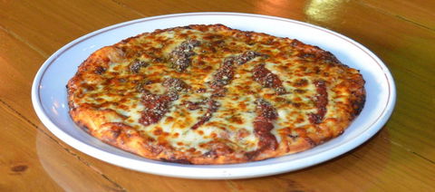 Gabriella Pizza - Accommodation Newcastle 0