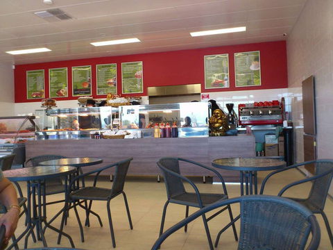 Hendies Kitchen - Accommodation Newcastle 0